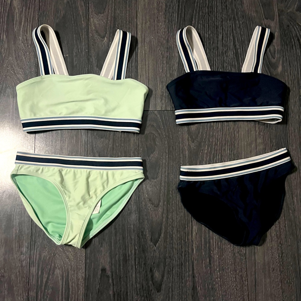2 Bikini Pieces